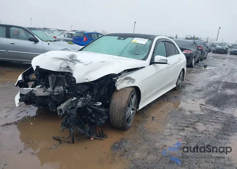 2014 Mercedes-Benz E 350 4Matic z USA, uszkodzony, nr VIN WDDHF8JB0EB078196